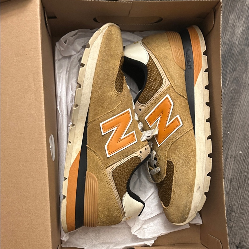New Balance Men's Tan and Orange Sneakers